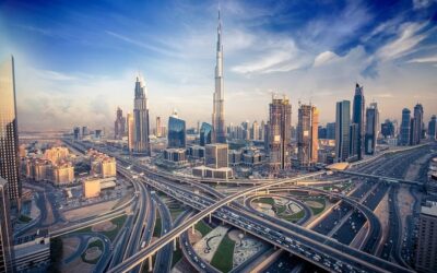 Discover UAE Experiences and Tips From Foreign Residents