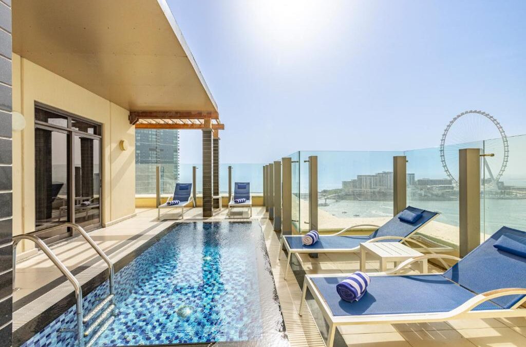 Roda Amwaj Suites Dubai: Discover Unique Charm and Luxury