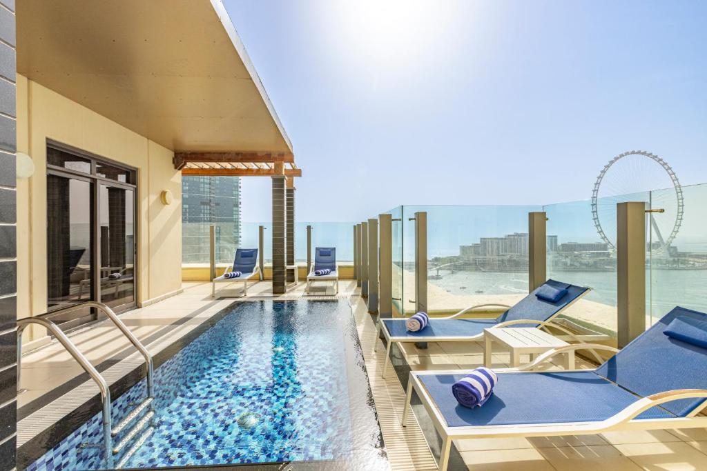 Roda Amwaj Suites Dubai