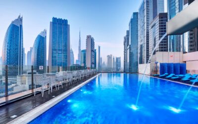 Discover Rooftop Pools in Dubai: 6 Essential Tips for Guests