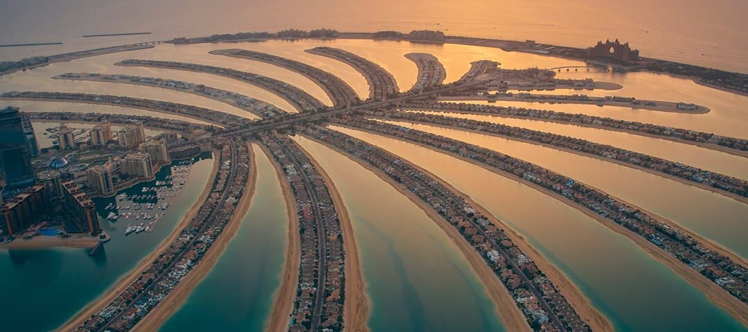 Unveiling the Wonders of Palm Jumeirah in Dubai: A Paradise of Luxury and Innovation