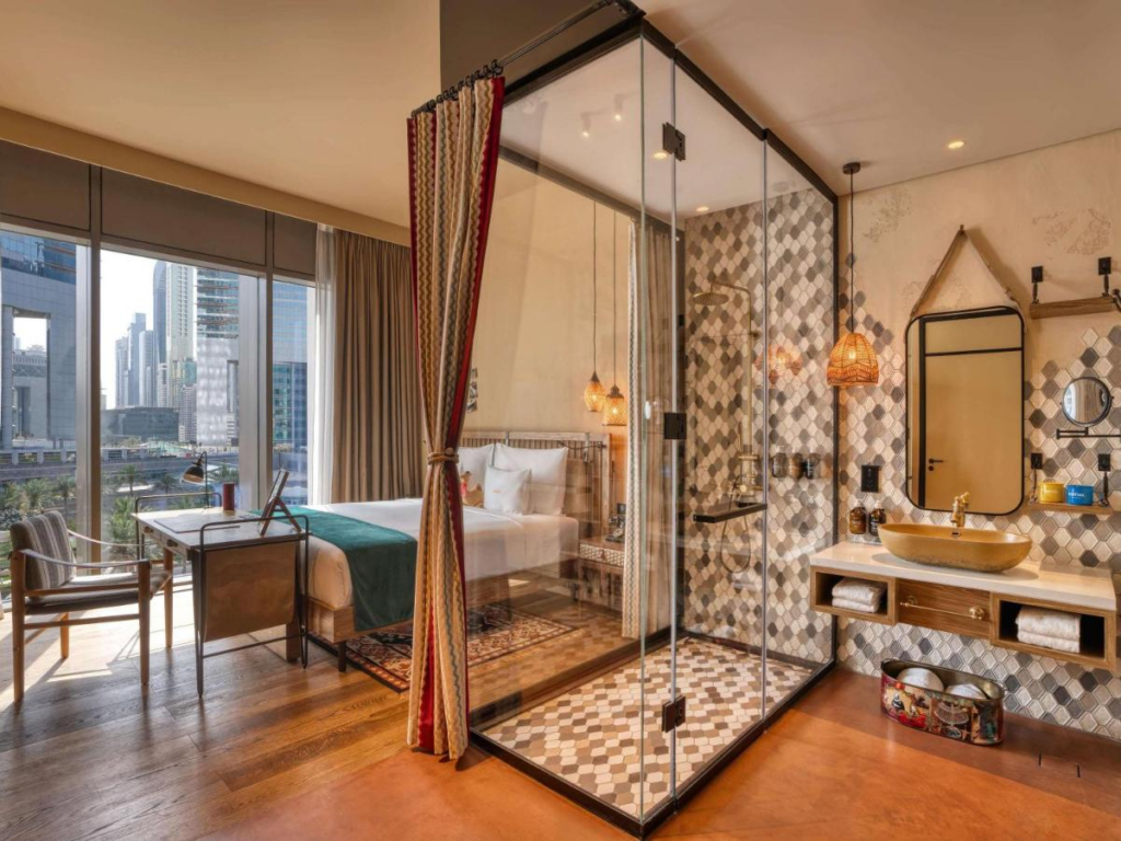 Al Jaddaf Rotana Suite Hotel