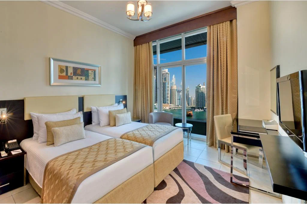 3 bed serviced apartment for rent in dubai marina​