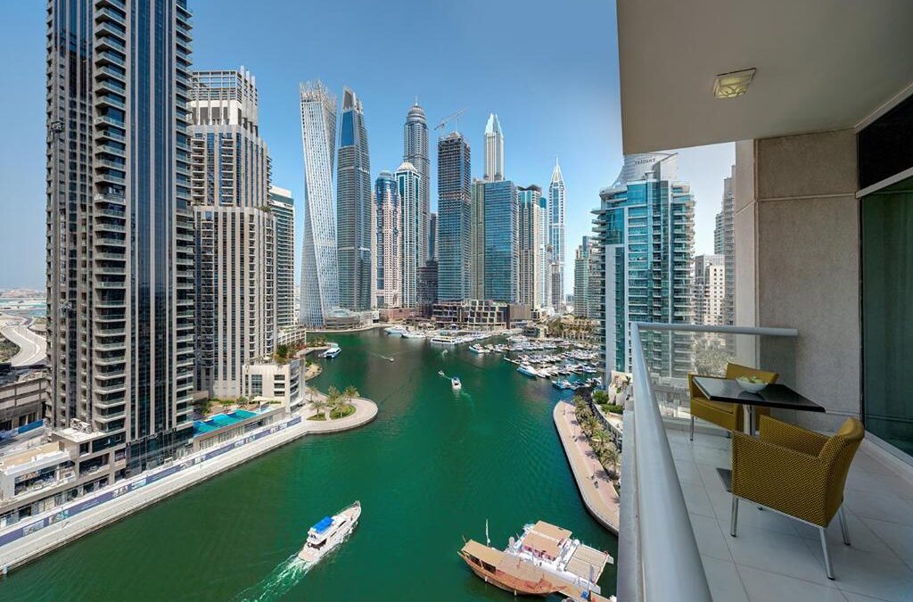 Experience Luxury Living serviced apartments dubai marina