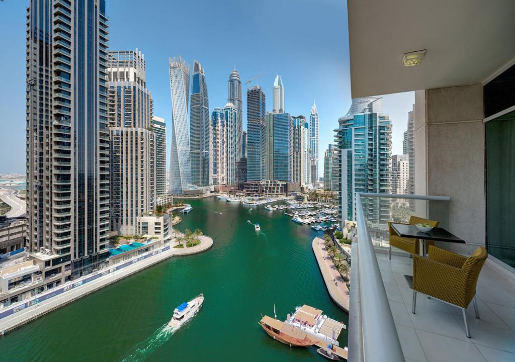 serviced apartments dubai marina