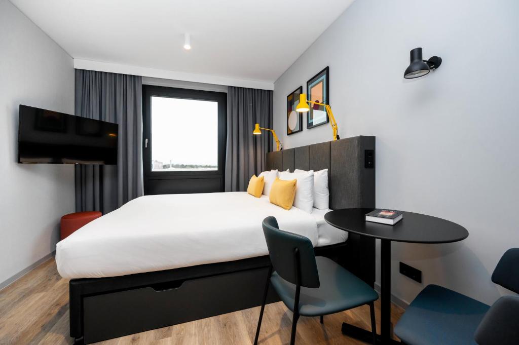 extended stay europe
